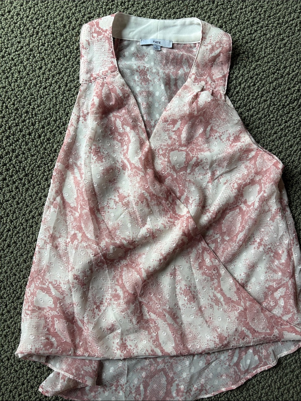 Fate Women’s Top Pink white lined sleeveless v neck small